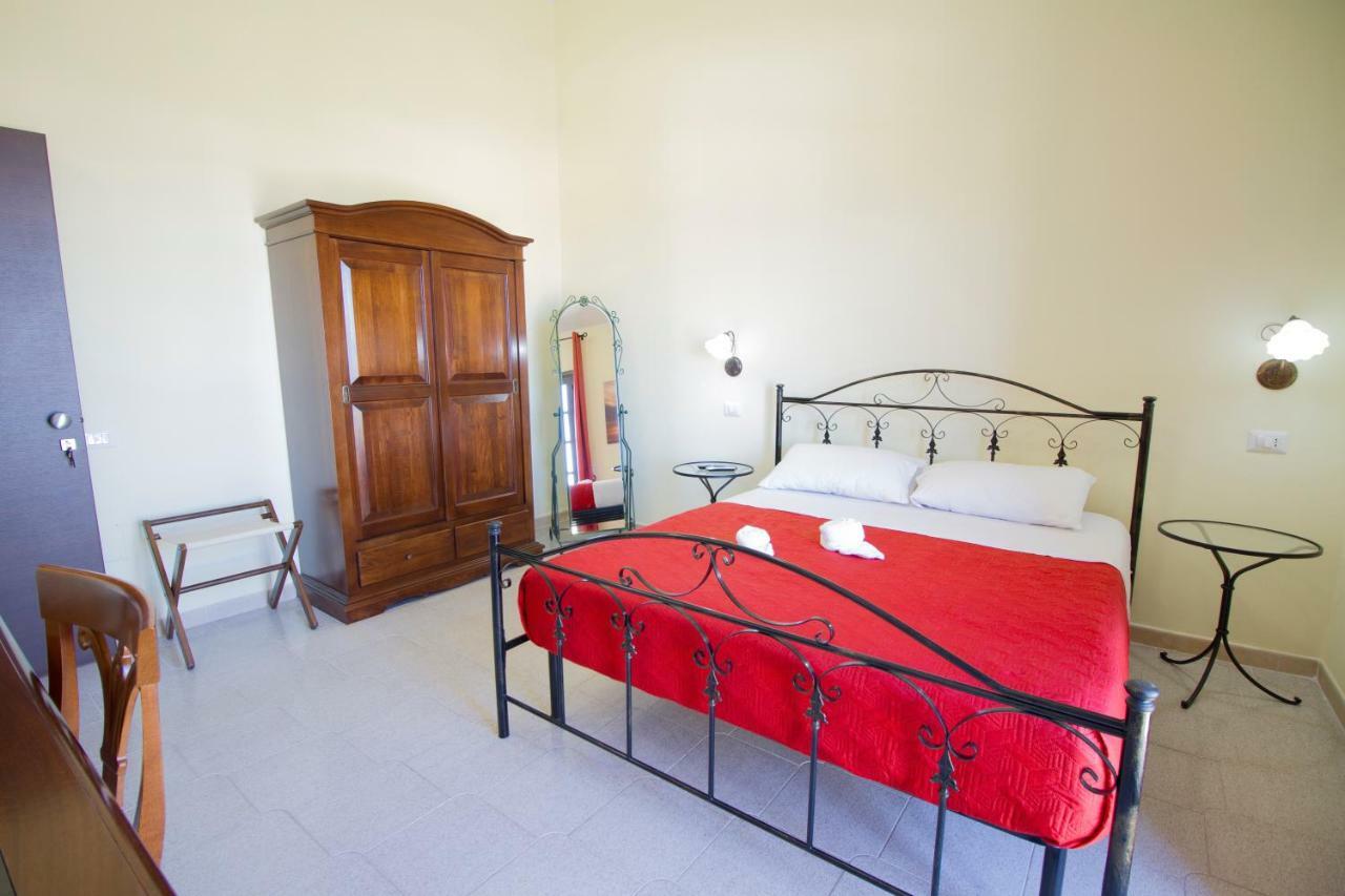 Guest House Capitan Libeccio Тропеа Екстер'єр фото