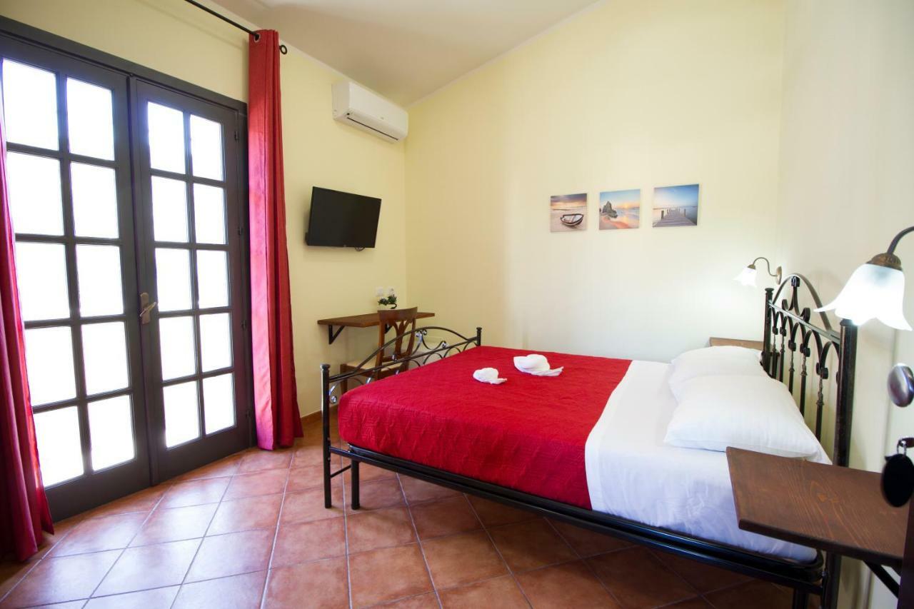 Guest House Capitan Libeccio Тропеа Екстер'єр фото