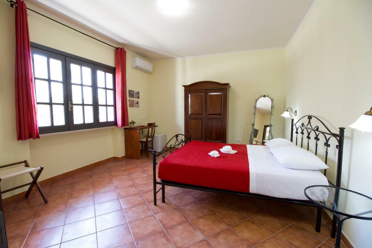 Guest House Capitan Libeccio Тропеа Екстер'єр фото